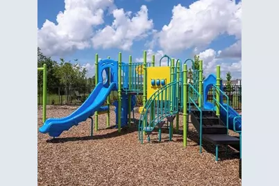 3014 Skyline Loop, Kissimmee, FL 34758 - Photo 3