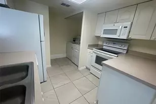 659 Caribbean Dr, Davenport, FL 33897 - Photo 7