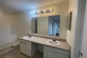 659 Caribbean Dr, Davenport, FL 33897 - Photo 11