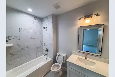 17046 Byron Avenue #17048, Port Charlotte, FL 33954 - Photo 5