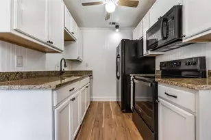 6172 Peregrine Ave, Orlando, FL 32819 - Photo 13