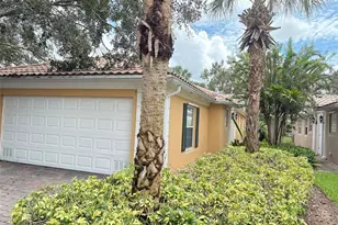11885 Fan Tail Ln, Orlando, FL 32827 - Photo 1
