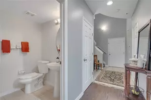 9656 Doris Ln, Orlando, FL 32829 - Photo 7