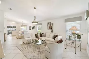 560 Grand Canal Dr, Kissimmee, FL 34759 - Photo 5