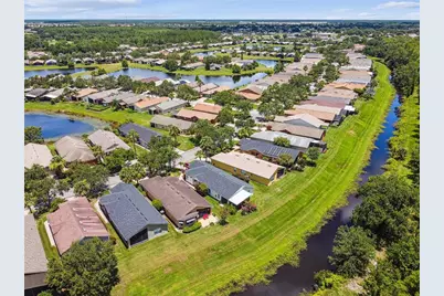 560 Grand Canal Dr, Kissimmee, FL 34759 - Photo 51