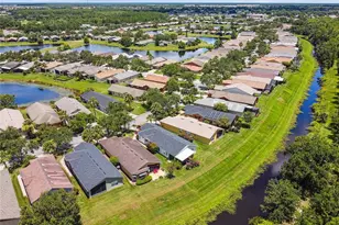 560 Grand Canal Dr, Kissimmee, FL 34759 - Photo 51