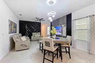 2030 Hemingway Cir, Groveland, FL 34736 - Photo 5