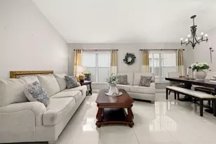 211 Lockbreeze Dr, Davenport, FL 33897 - Photo 7