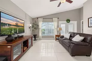 211 Lockbreeze Dr, Davenport, FL 33897 - Photo 19