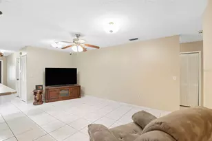 2025 Westfall Dr, Orlando, FL 32817 - Photo 17