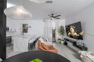 733 Calabria Ave, Davenport, FL 33897 - Photo 15