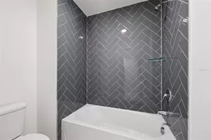 7237 Dilly Lake Ave, Groveland, FL 34736 - Photo 35