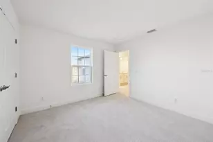 7237 Dilly Lake Ave, Groveland, FL 34736 - Photo 31