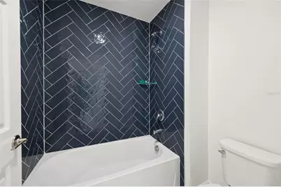 7237 Dilly Lake Avenue, Groveland, FL 34736 - Photo 27