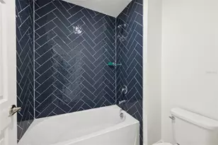 7237 Dilly Lake Ave, Groveland, FL 34736 - Photo 27