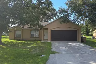 376 Cocoa Ct, Kissimmee, FL 34758 - Photo 1