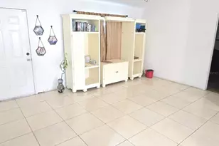 376 Cocoa Ct, Kissimmee, FL 34758 - Photo 5