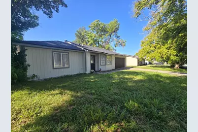 2753 Beckwith Street, Deltona, FL 32738 - Photo 3