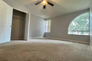 1647 Windsor Oak Ct, Kissimmee, FL 34744 - Photo 11