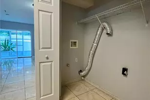 1647 Windsor Oak Ct, Kissimmee, FL 34744 - Photo 7