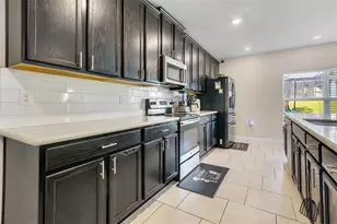 548 Ogelthorpe Dr, Davenport, FL 33897 - Photo 7