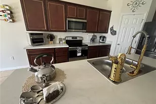 446 Citrus Isle Loop, Davenport, FL 33837 - Photo 5