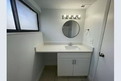 1108 Bartow Road #D37, Lakeland, FL 33801 - Photo 5