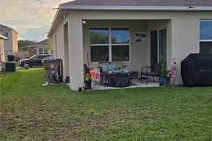 3337 Perennial Ln, Kissimmee, FL 34746 - Photo 7