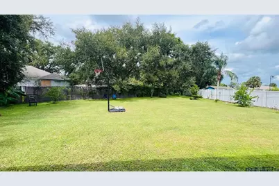 626 Baldwin Drive, Kissimmee, FL 34758 - Photo 11