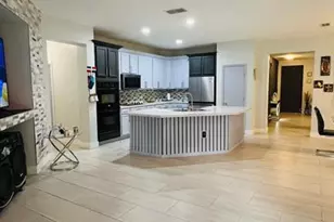 626 Baldwin Dr, Kissimmee, FL 34758 - Photo 3