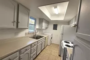 4308 Lakeway Dr, Orlando, FL 32839 - Photo 5