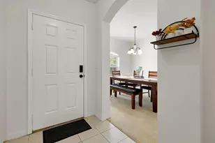 3146 Queen Alexandria Dr, Kissimmee, FL 34744 - Photo 5