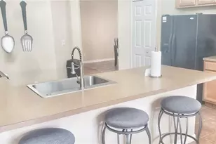 525 Paloma Dr, Davenport, FL 33837 - Photo 7