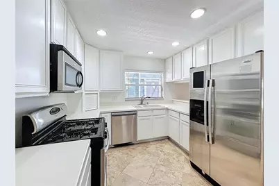 8029 Gillette Court, Orlando, FL 32836 - Photo 5