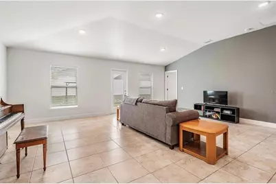 14916 Imperial Purple Lane, Wimauma, FL 33598 - Photo 5