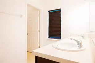 4672 Marcos Cir, Kissimmee, FL 34758 - Photo 9