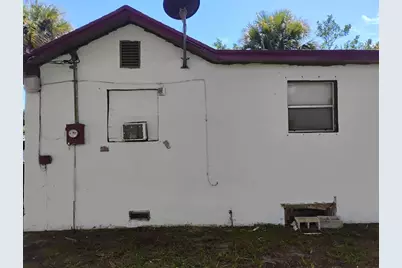 619 N 9th Street, Fort Pierce, FL 34950 - Photo 9