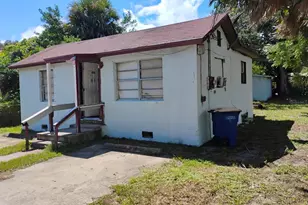 619 N 9th St, Fort Pierce, FL 34950 - Photo 1