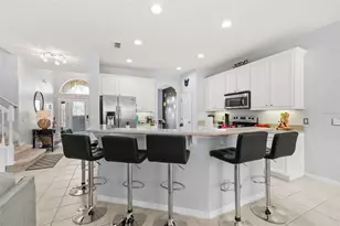 2663 Sand Hill Point Cir, Davenport, FL 33837 - Photo 15