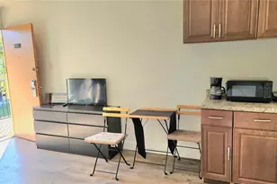 7900 S Orange Blossom Trl, Orlando, FL 32809 - Photo 9