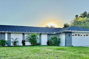 970 Amy Ridge Ct, Kissimmee, FL 34747 - Photo 3