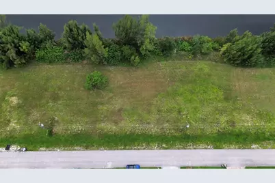 426 NE 20th Street, Cape Coral, FL 33909 - Photo 5