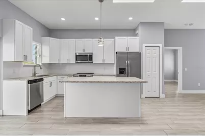 423 Vernon Court, Kissimmee, FL 34759 - Photo 13