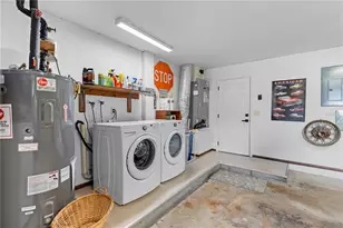 2335 Pine Tree Ct, Kissimmee, FL 34744 - Photo 31