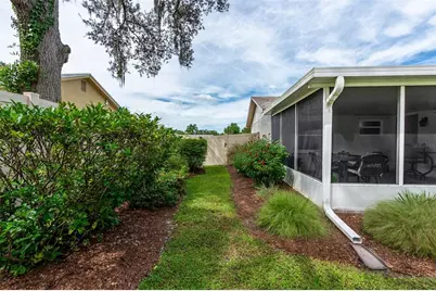 2335 Pine Tree Court, Kissimmee, FL 34744 - Photo 27