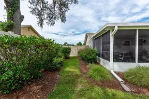 2335 Pine Tree Ct, Kissimmee, FL 34744 - Photo 27