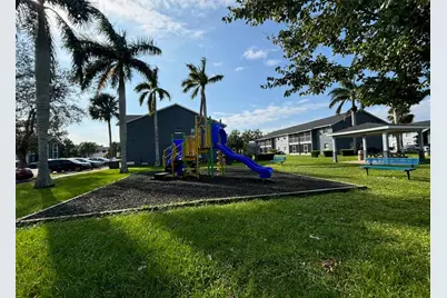 4160 Pershing Pointe Place #1, Orlando, FL 32822 - Photo 11