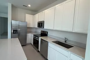 3066 Chantilly Dr, Davenport, FL 33837 - Photo 11