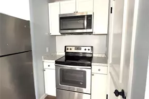 1121 Woodman Way, Orlando, FL 32818 - Photo 9