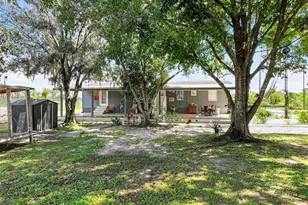 1452 Tiger Lake Rd, Lake Wales, FL 33898 - Photo 3